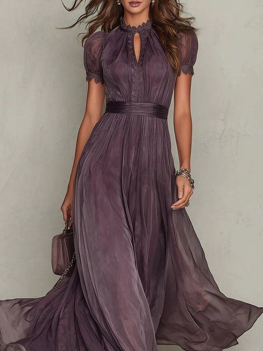 MAXI - Vestido con escote en forma de ojo de cerradura y encaje